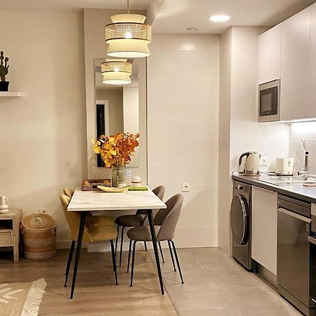 Nuevo Moderno Apartamento De Lujo Σεβίλλη Εξωτερικό φωτογραφία